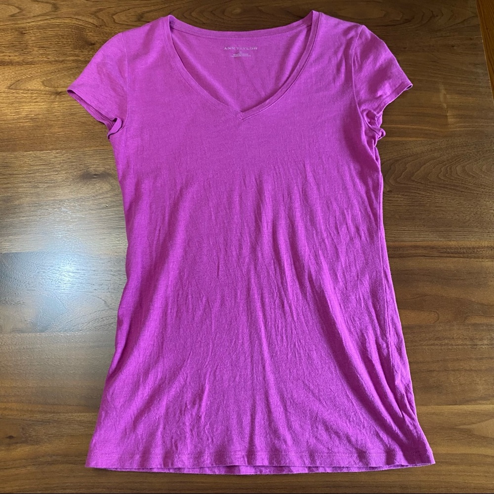 Ann Taylor pink T-shirt size small